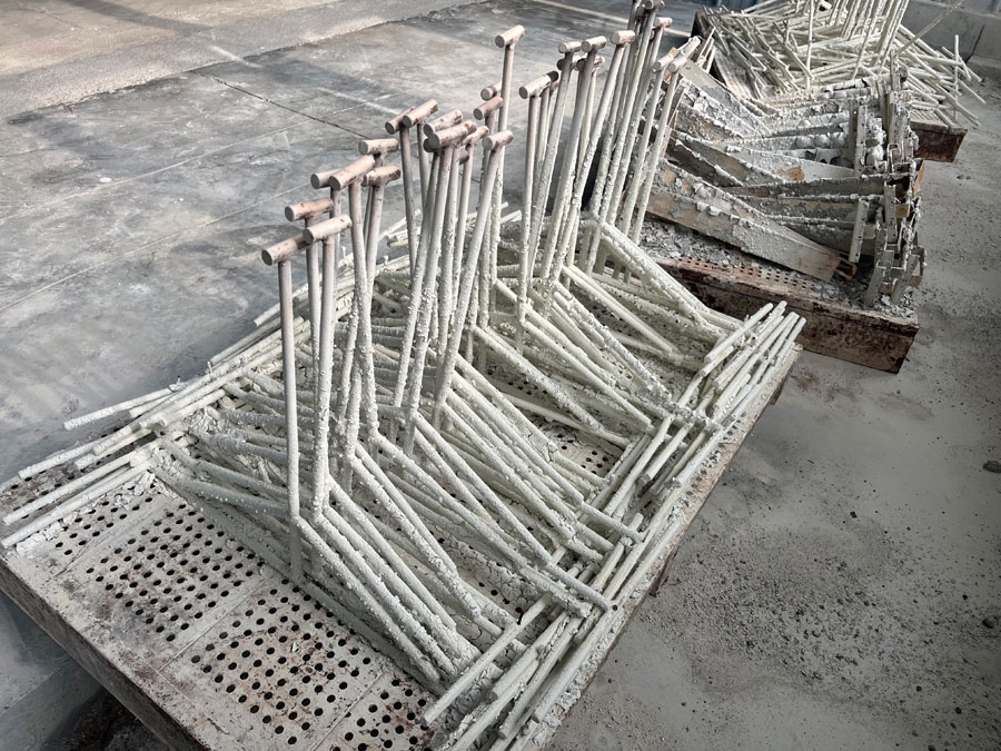 金属件脱漆脱塑